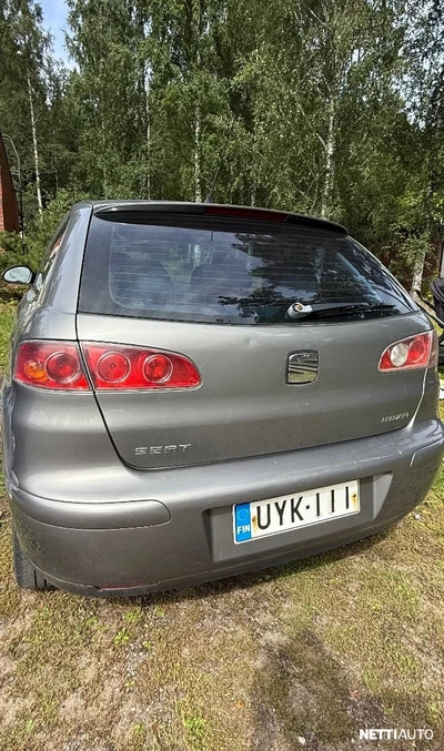 Seat Ibiza Seat ibiza hatchback 2002, photo 3/13