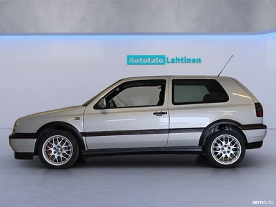Volkswagen Golf 2.0 GTI 16v 1996, kuva 2/27