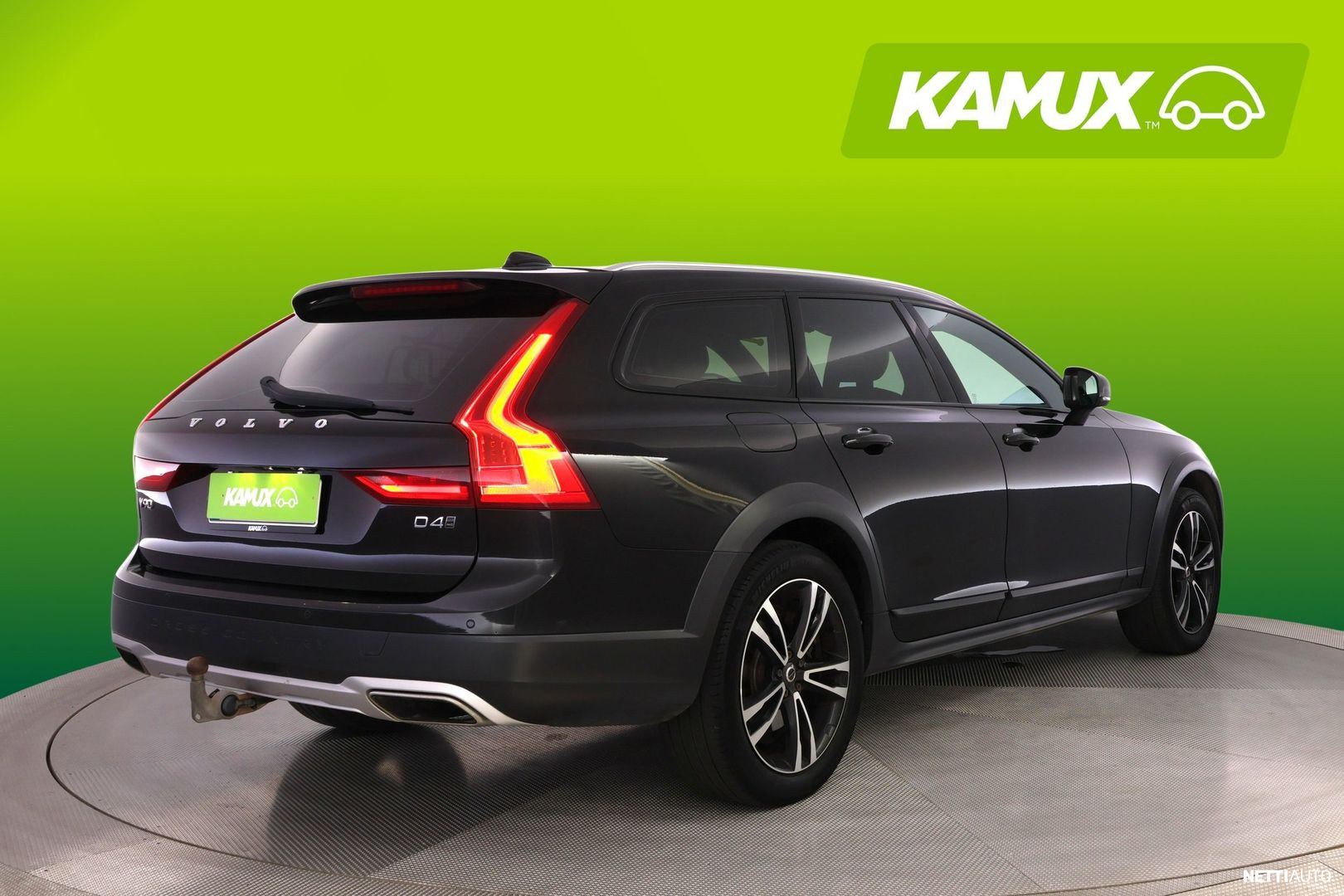 Volvo V90 Cross Country 2018, photo 4/47