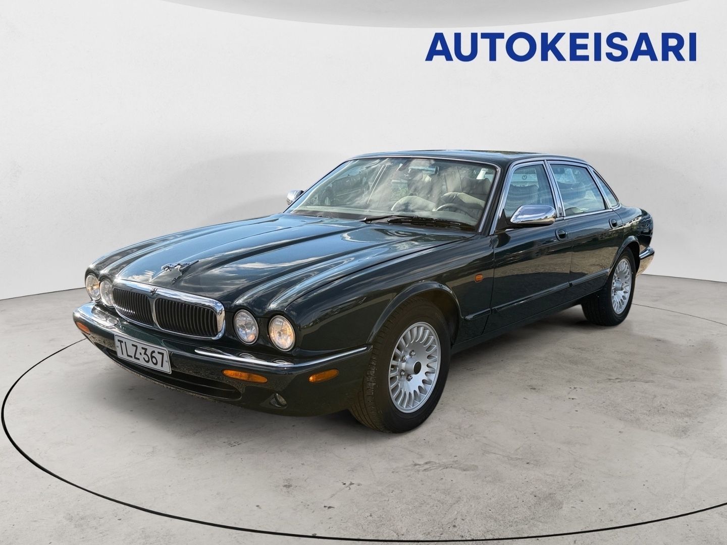 Jaguar XJ8