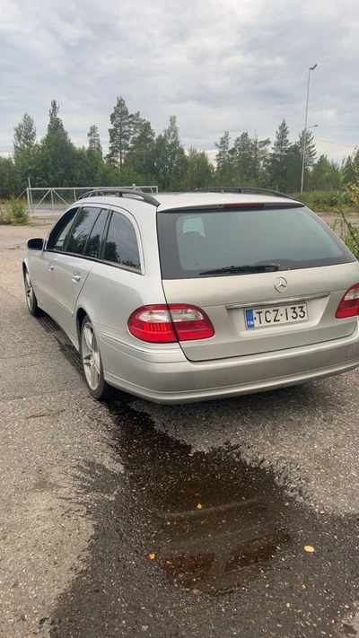 Mercedes-Benz E 2005, photo 5/5
