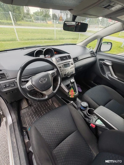 Toyota Verso 1,6 Valvematic Linea Sol 7p 2009, kuva 3/5