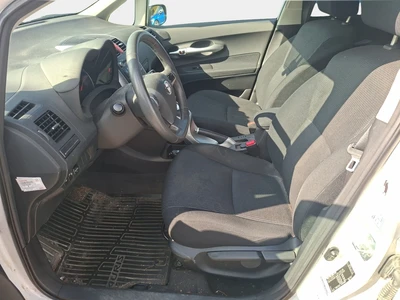 Toyota Auris 1,8 HSD Linea Sol Plus 5ov 2011, kuva 4/5