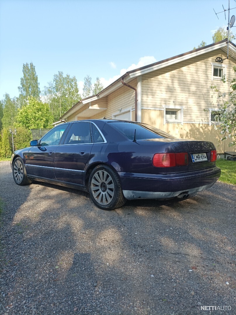 Audi A8