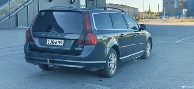 Volvo V70 D3 Momentum Business aut 2011, kuva 4/9