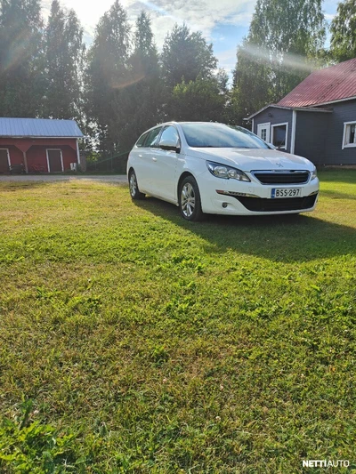 Peugeot 308 2015, photo 2/10