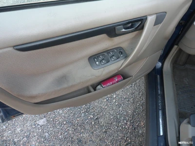 Volvo S60 2001, photo 7/9