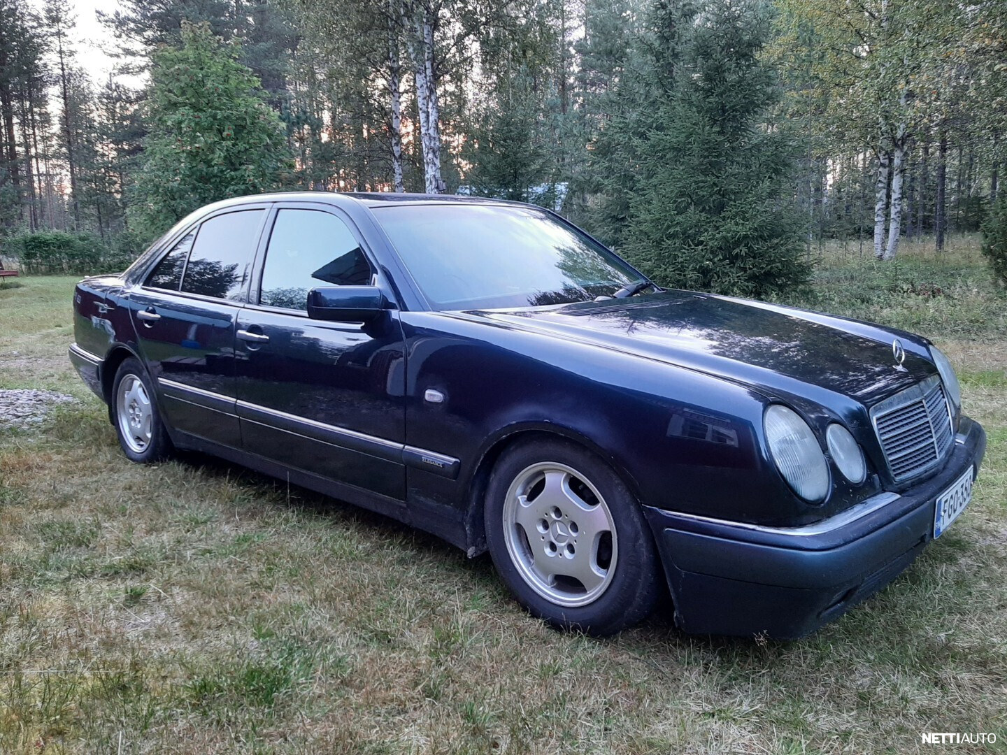 Mercedes-Benz E