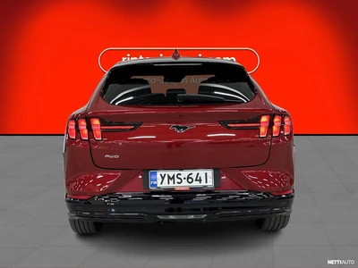 Ford Mustang Mach-E 98 kWh Premium AWD 2021, photo 7/53