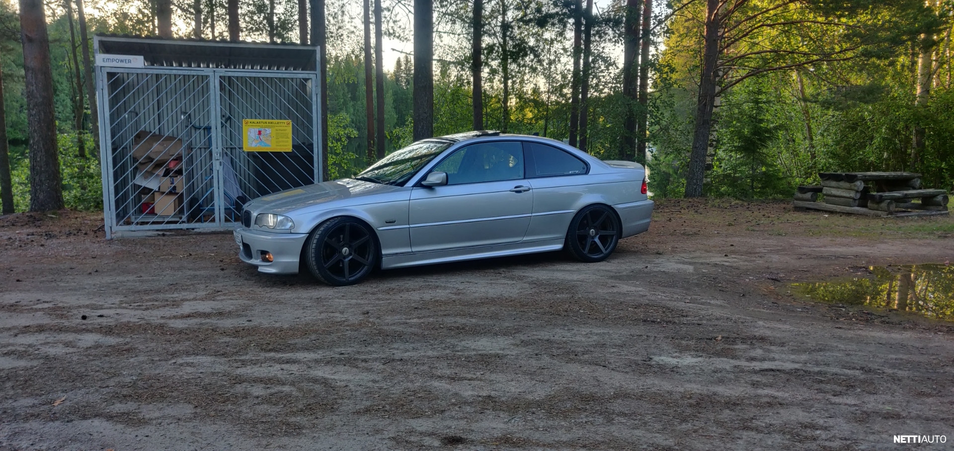 BMW 320