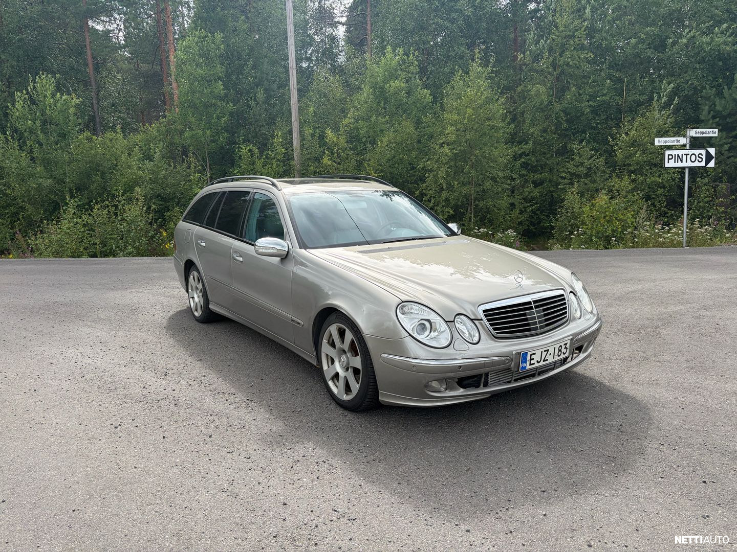 Mercedes-Benz E
