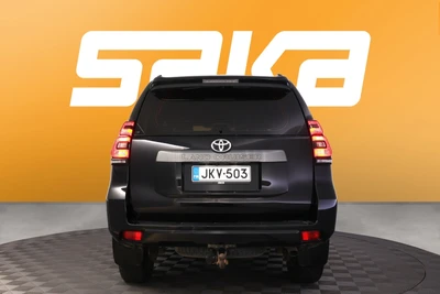 Toyota Land Cruiser 2018, photo 7/32