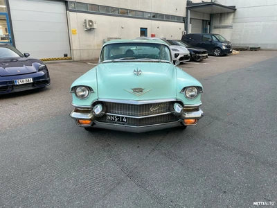 Cadillac 62-series Sedan DeVille 1956, kuva 5/9