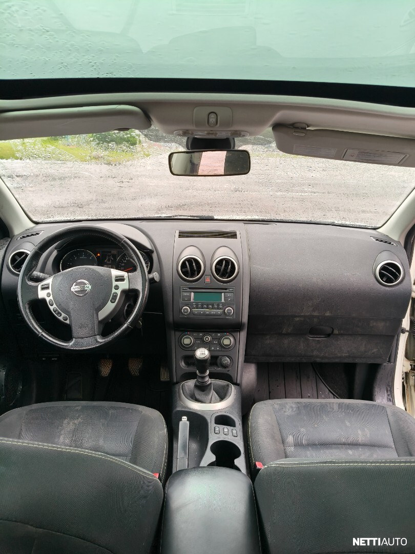 Nissan Qashqai+2 2011, photo 7/9