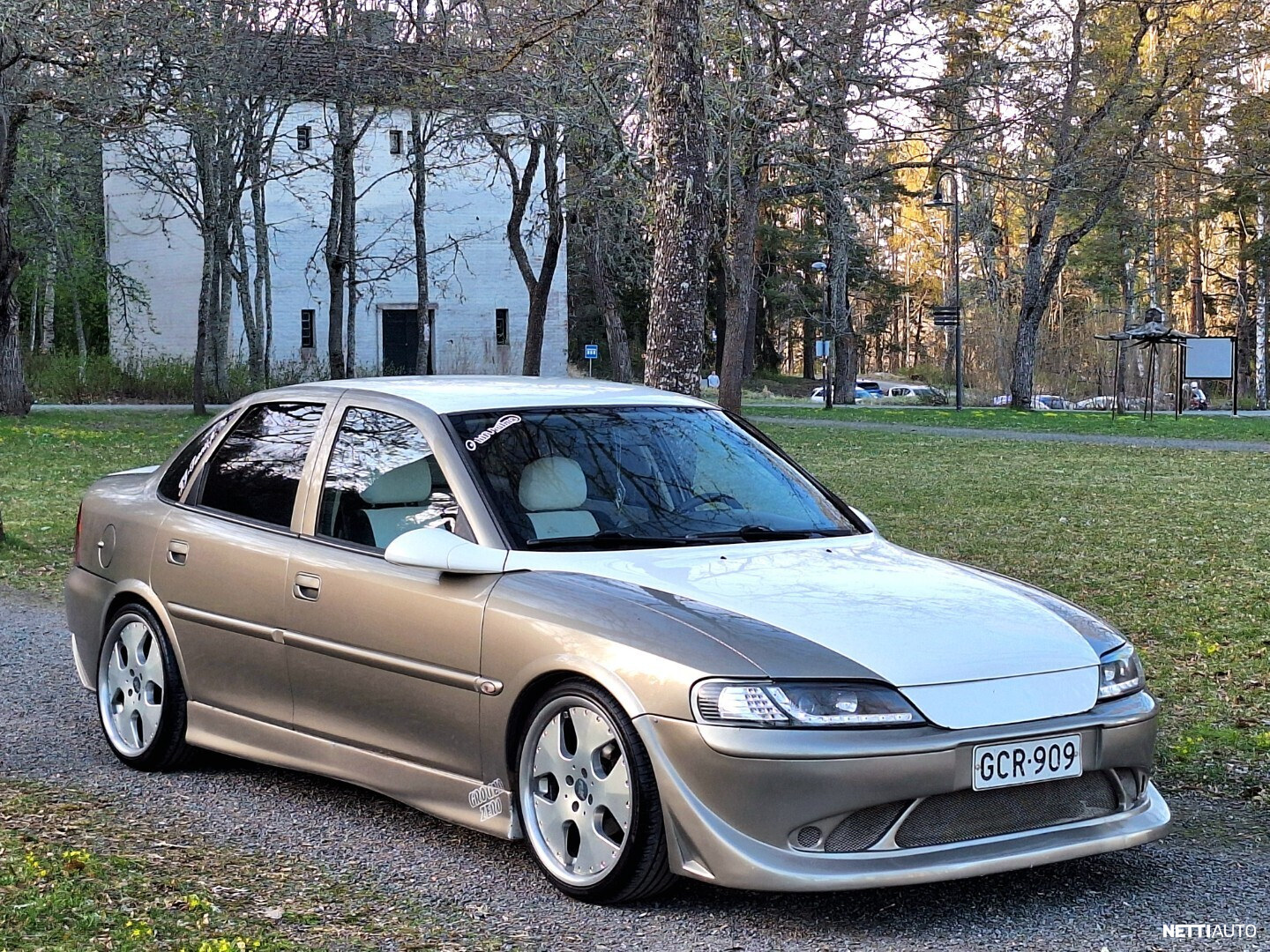 Opel Vectra