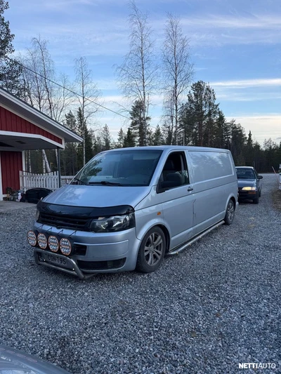 Volkswagen Transporter 2008, photo 2/6