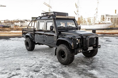 Land Rover Defender 2008, photo 4/23