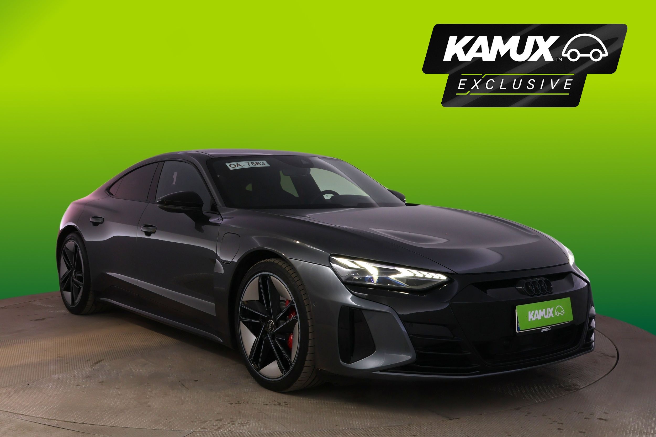 Audi e-tron GT RS quattro - **4-Pyöräohjaus**