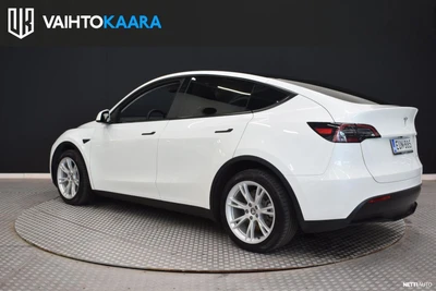 Tesla Model Y 2023, photo 6/33