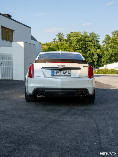 Cadillac CTS-V 2018, kuva 6/35