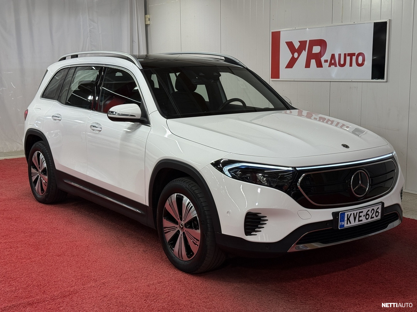 Mercedes-Benz EQB
