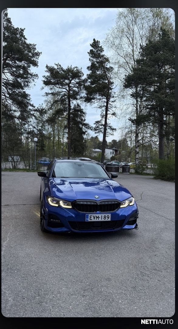 BMW 330