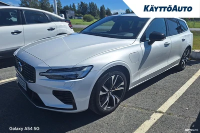 Volvo V60 2022, kuva 2/10