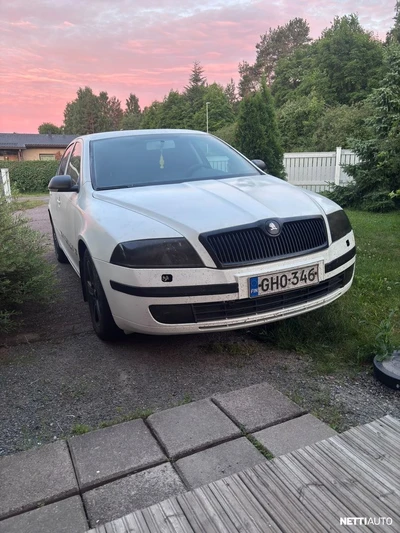 Skoda Octavia 2,0 TDI Ambiente 2007, kuva 6/7