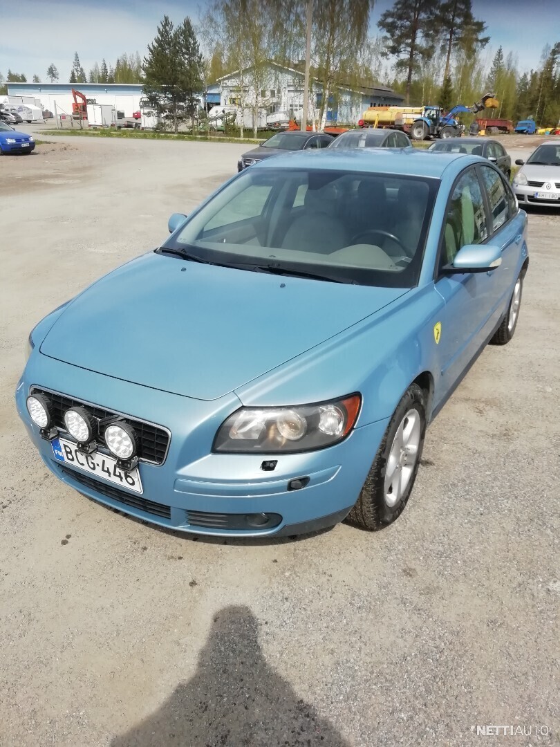 Volvo S40
