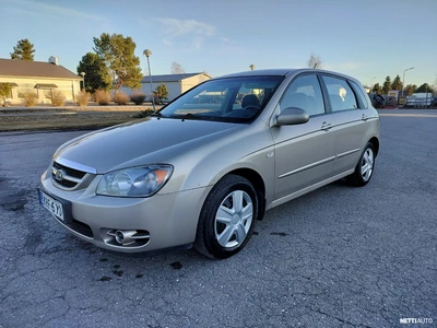 Kia Cerato 1,6 EX HB 5D 2006, kuva 1/8