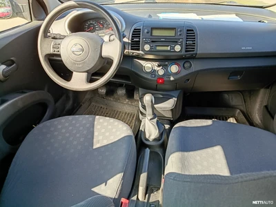 Nissan Micra 2004, photo 7/9