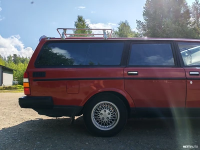 Volvo 240 1987, kuva 4/10