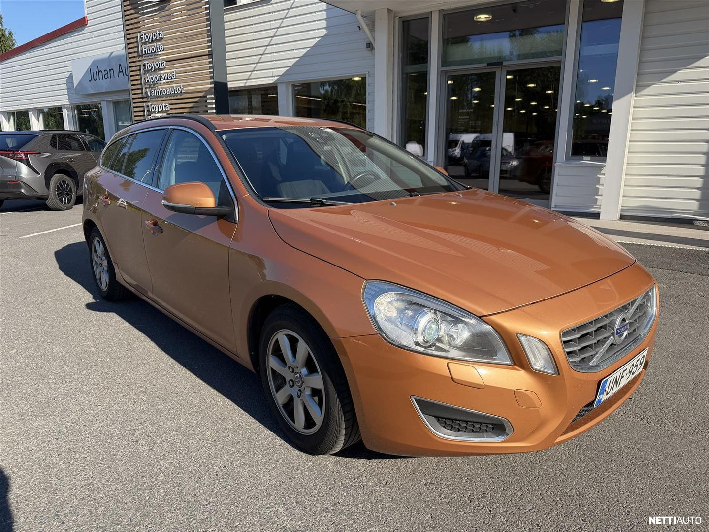 Volvo V60