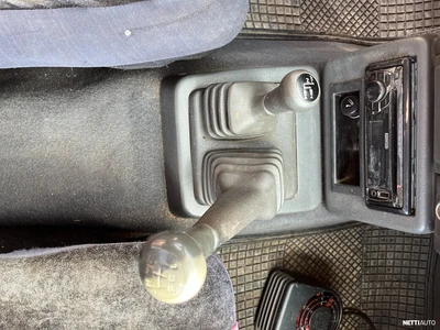 Mazda Titan Mazda B2500 1998, kuva 5/6