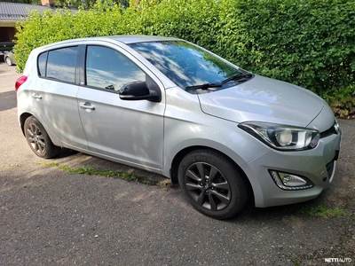 Hyundai i20 1,2 5MT GO 2014, kuva 3/7