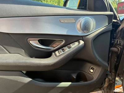 Mercedes-Benz C 2016, kuva 5/6