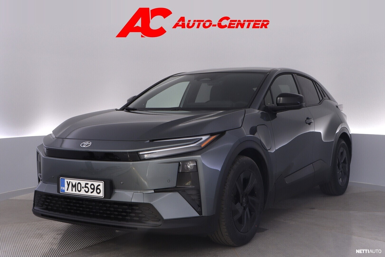 Toyota C-HR+