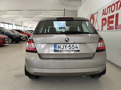 Skoda Fabia 1,2 TSI 90 Ambition 2015, kuva 5/20