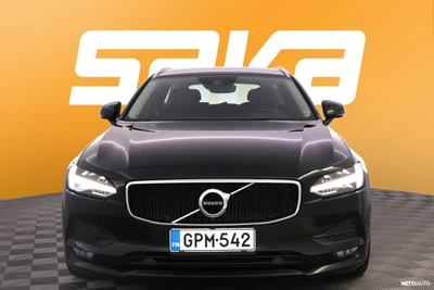 Volvo V90 D4 Momentum aut 2020, photo 2/10