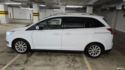 Ford Grand C-Max 2,0 TDCi 150 hv 7p 2016, photo 6/12