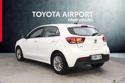 Kia Rio 2019, photo 2/20