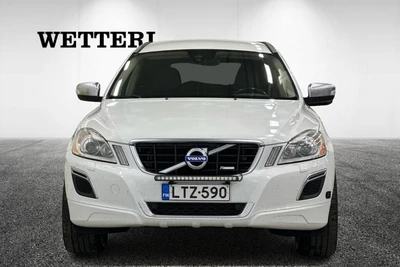 Volvo XC60 D4 AWD R-Design aut 2013, photo 2/22