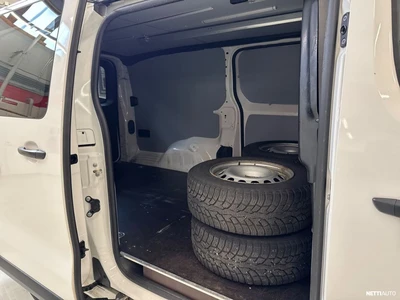 Toyota Proace L2 2,0 D 120 5-ovinen 2021, kuva 5/26