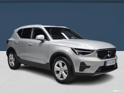 Volvo XC40 2025, photo 3/16