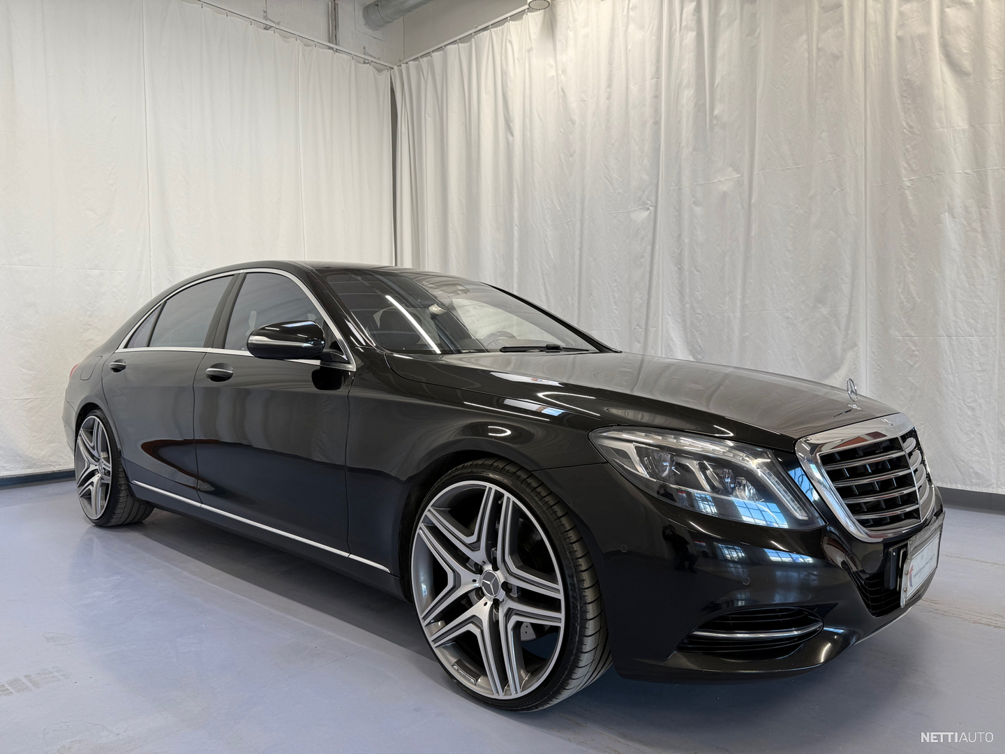 Mercedes-Benz S