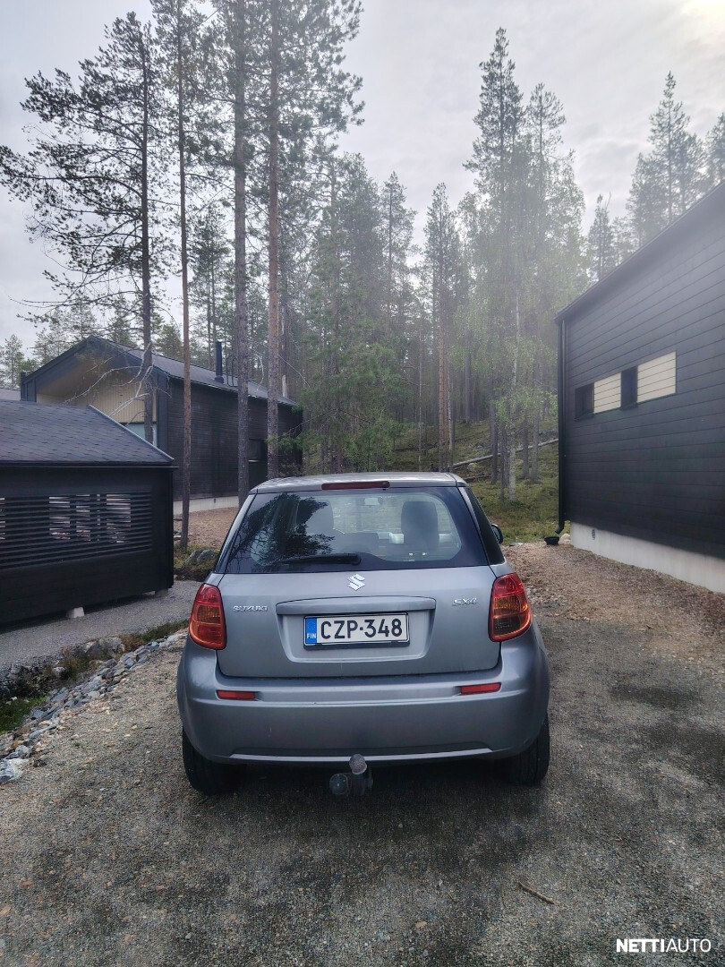 Suzuki SX4