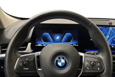BMW X1 U11 25e A xDrive Charged Edition 2025, kuva 5/6