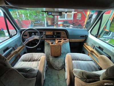 Ford Econoline E150 DMC 1989, photo 4/8