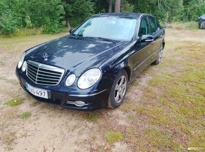 Mercedes-Benz E 2007, kuva 1/9