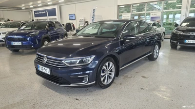 Volkswagen Passat 2016, photo 1/16